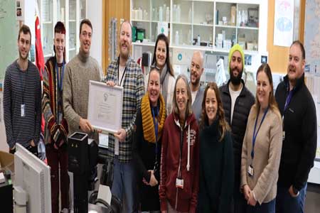 The Molecular Biology Unit (Fish Health Unit & Shellfish Microbiology) and Phytoplankton Team (Shellfish Safety) recently achieved green certification status as part of the ‘My Green Lab’ accreditation programme.
