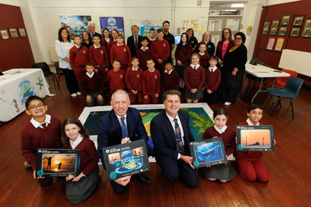 Minister of State with special responsibilities for the Marine at the Department of Climate, Energy and the Environment and for Fisheries at the Department of Agriculture, Food and the Marine, Timmy Dooley TD, along with Marine Institute CEO Rick Officer and St. Conaires National School in Tullyvarraga, Shannon, Co Clare launches Innovative Digital Mapping Resource for Marine Education.